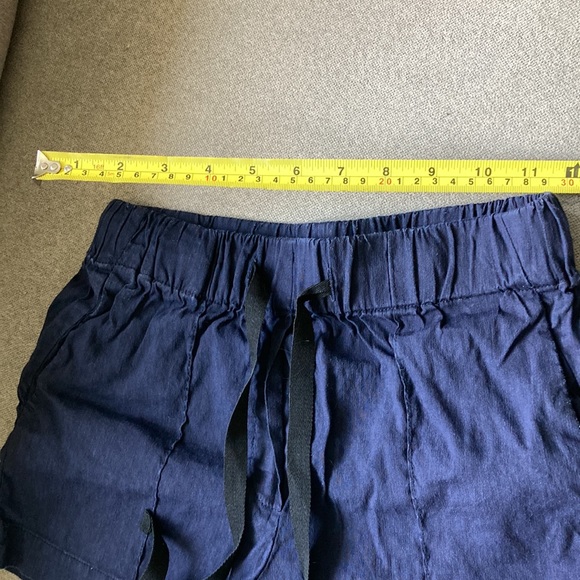 Aritiza linen shorts - Picture 6 of 6